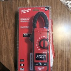 Milwaukee 600amp Clamp Meter 