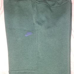 Nike Tech Fleece Shorts Size Xl 