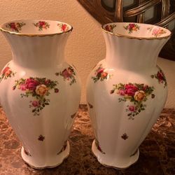 Royal Albert Old Country Roses 12” Vase ( Set Of Two)