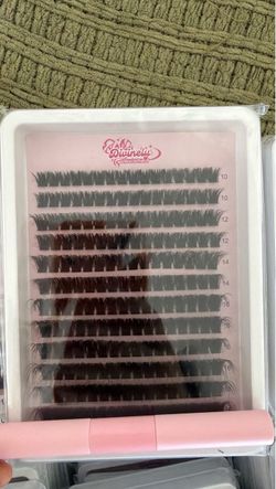 Cluster lashes