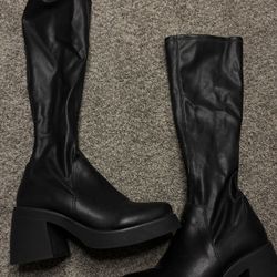 Steve Madden Boots 