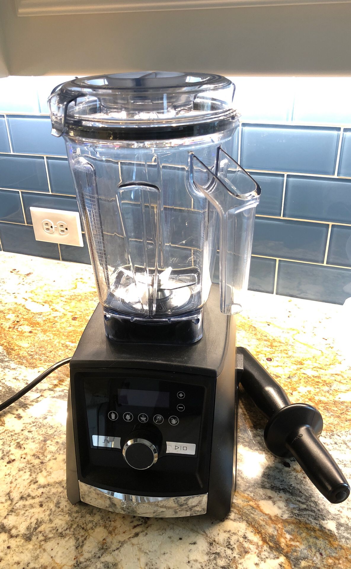 Vitamix A3500 Blender for Sale in Frisco, TX - OfferUp