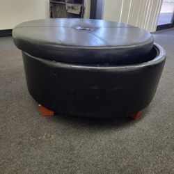 Round Ottoman Black