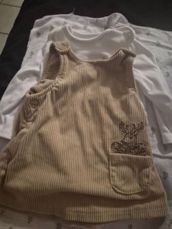 Baby  corduroy  dress with under long sleeve