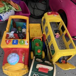 Kids Toys. Train. Bus. Tractor. Animal House