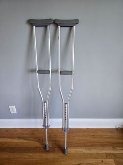 Free Crutches