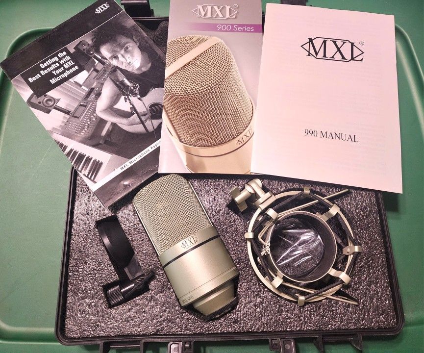 MXL 990 Condenser Microphone
