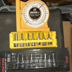 Angle Locator And Two Socket Sets