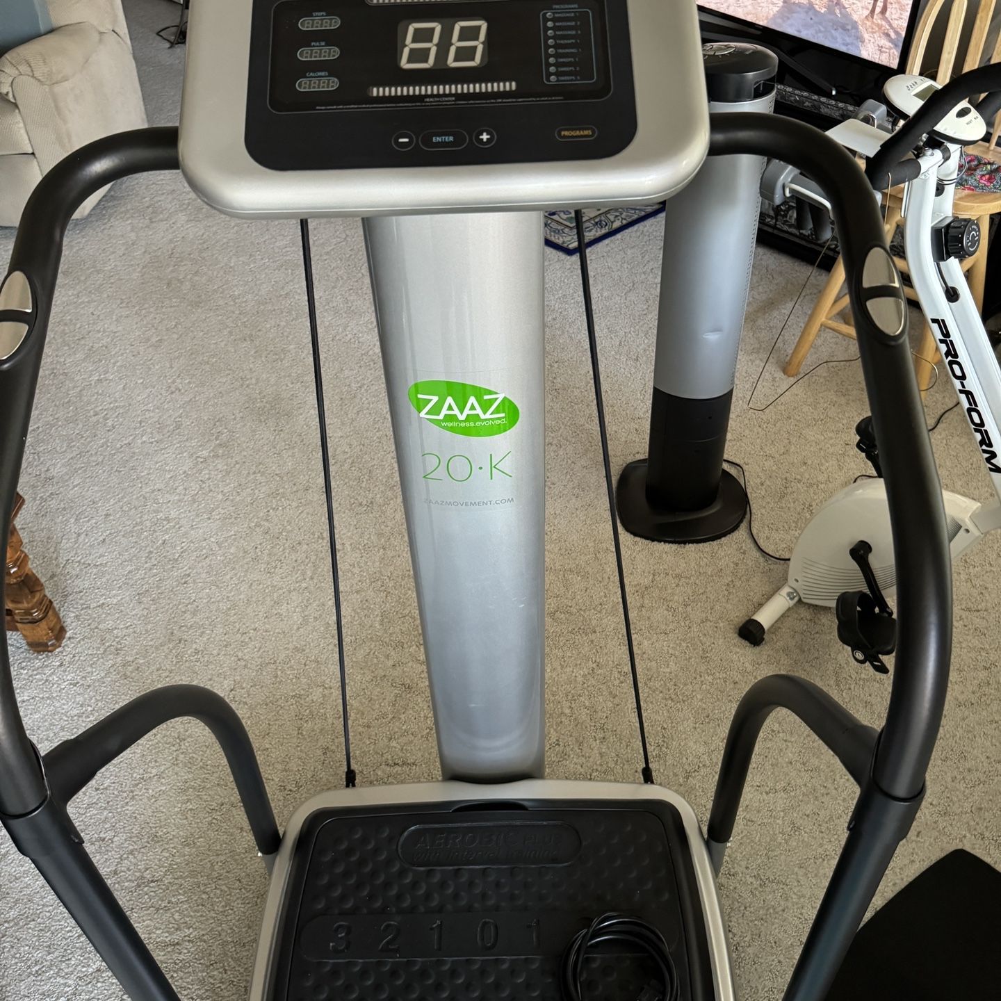 Zaaz 20K Vibration plate Exercise machine for Sale in Denver CO OfferUp