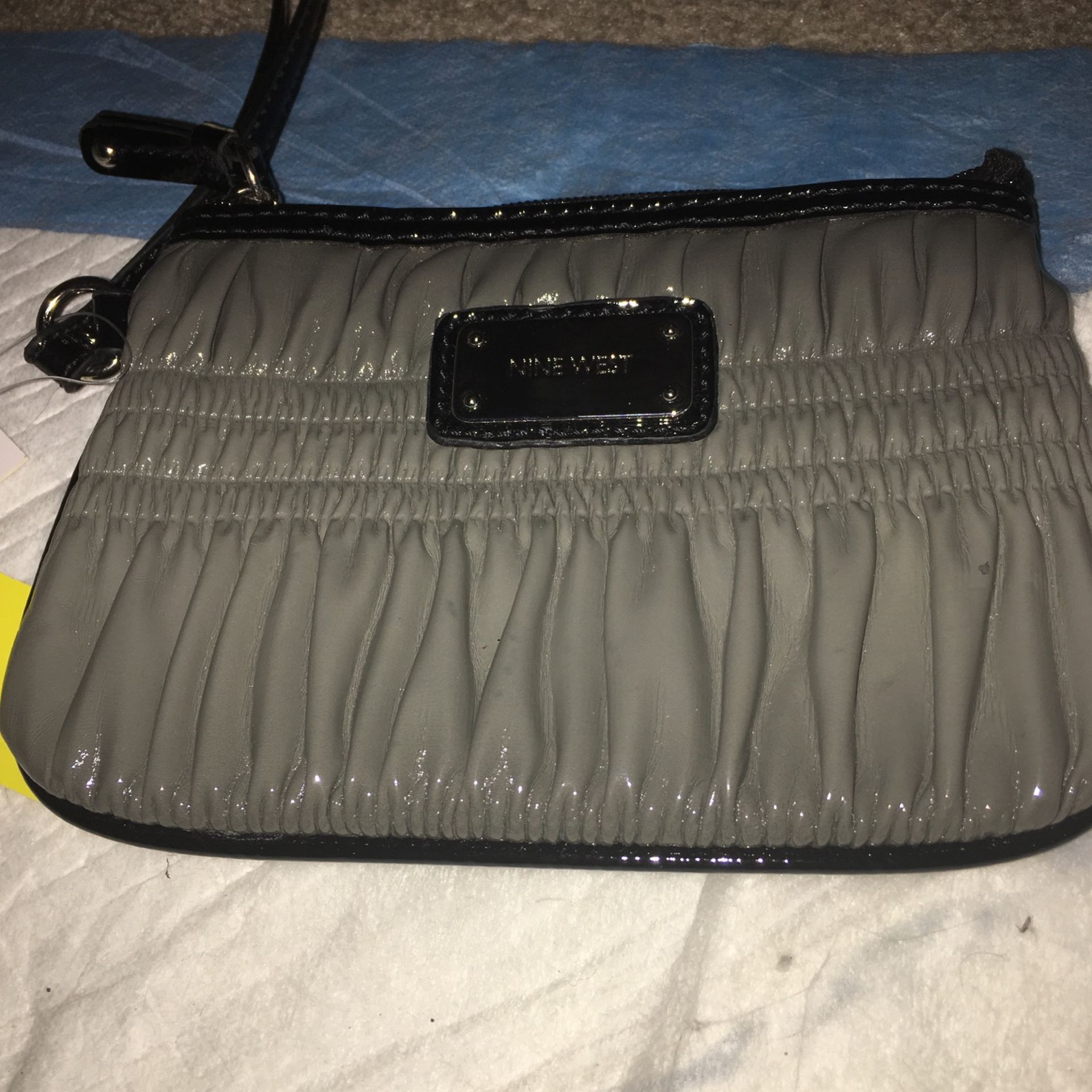 NWT Nine West Show Stopper Clutch Wristlet Purse Grey Faux Leather Holiday Dress