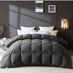 Goose Feather Down Fiber Comforter Queen Size