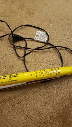 Bed head hair straightener
