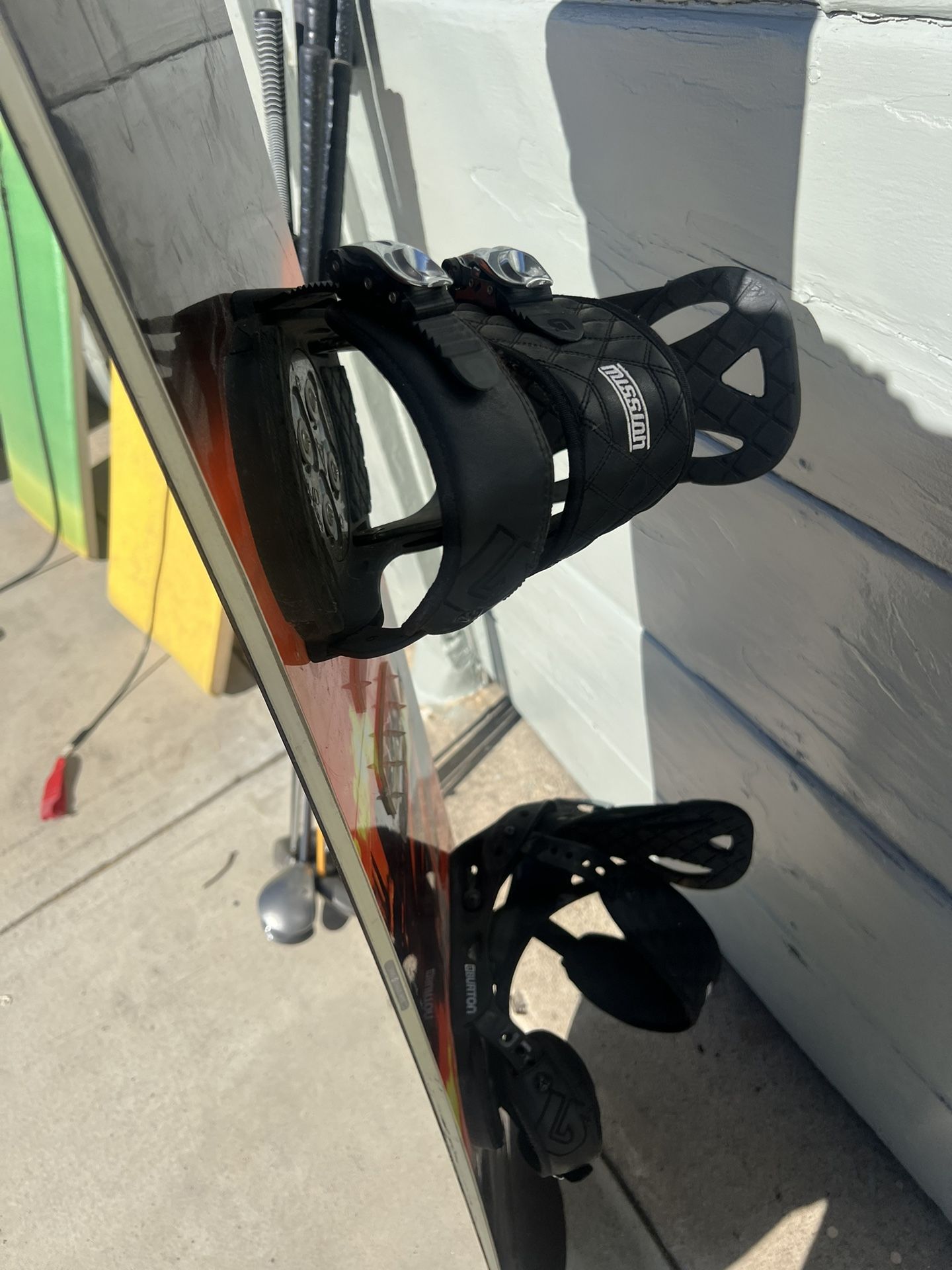 Sims Chaos 157cm Snowboard With Burton Mission Bindings 157 Also