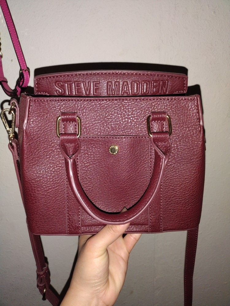 New Burgundy Purse for Sale in Modesto, CA OfferUp