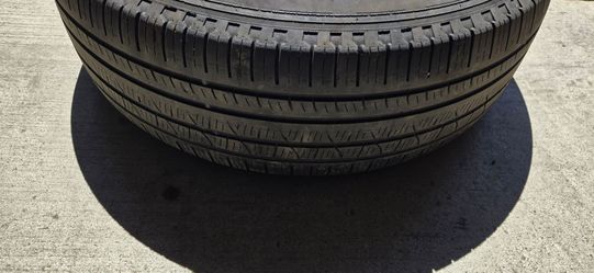 Rivian 21" wheels + tires
