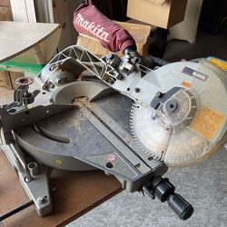 Compound Miter Chopsaw