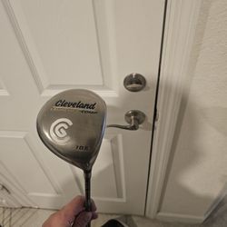 Cleveland launcher 460 10.5 driver R flex golf club