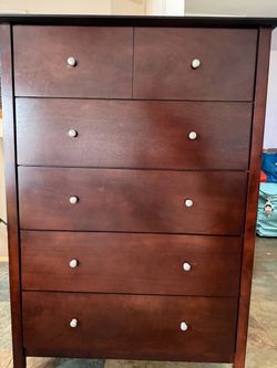 Double Night Stand & Dresser SET MUST GO