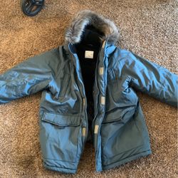 URBAN OUTFITTERS PARKA 