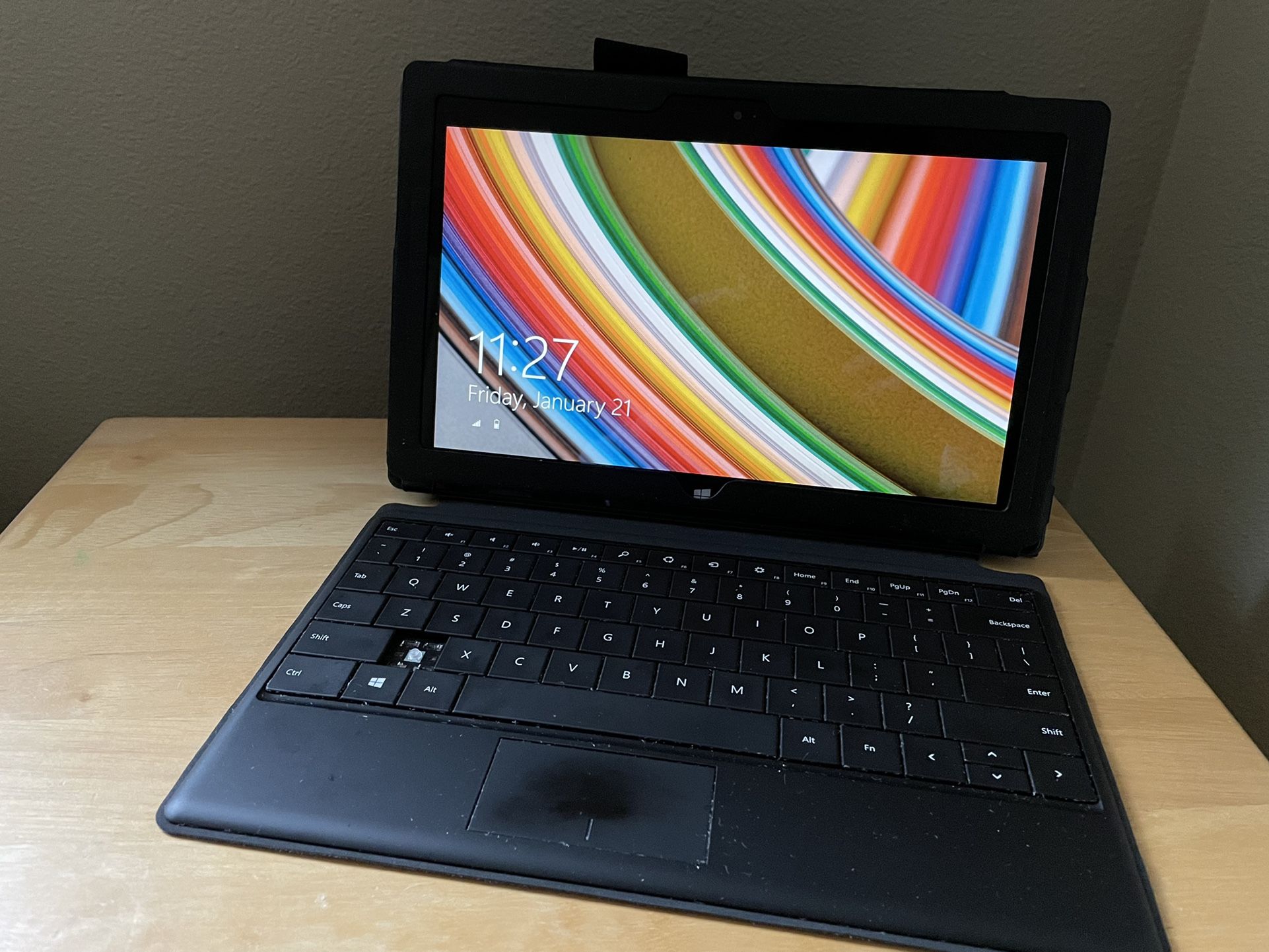 Microsoft Surface RT with Keyboard And Leather Case