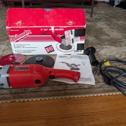 Milwaukee 5460-6 Rotary Polisher – Excellent Condition – Original Box, Manual & Accessories