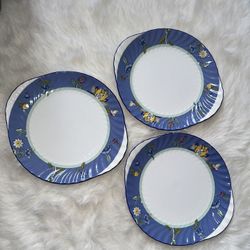 Cake EXTREMELY RARE~Vintage Plate -Minton Haddon Hall Rise Blue Eared  10.5" Wide