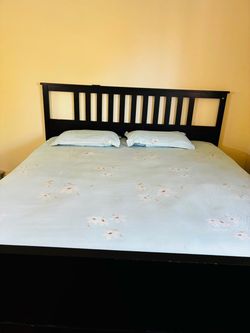 King size bed with mattress
