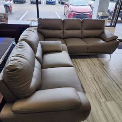 New Valencia Leather Sofa And Loveseat Only $699. Easy Finance Option. Same Day Delivery