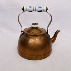 Vintage Copper Tea Kettle with Ceramic Handle