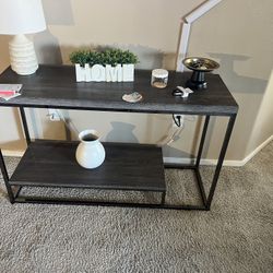 Console Table 
