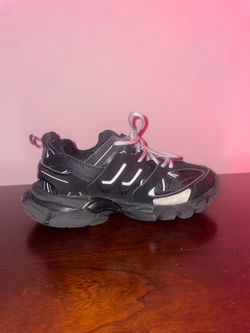 Balenciaga  tracks