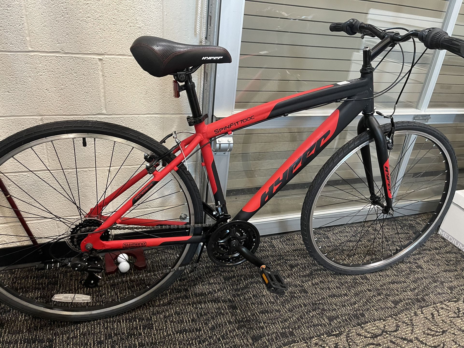Hyper spinfit men's hybrid bike hotsell