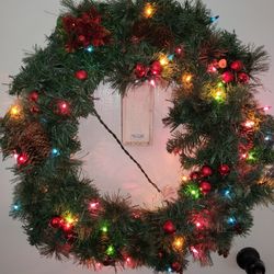 Lighted Christmas Wreath 