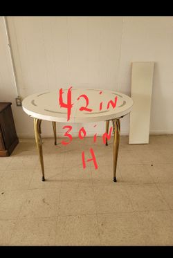 Vintage Table Sturdy Great Cond 