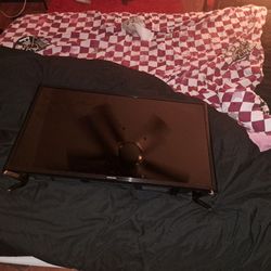 Small Samsung TV 
