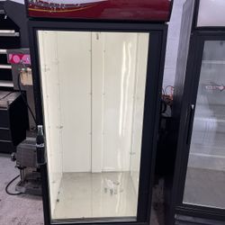 True Refrigerator Merchandiser Cooler