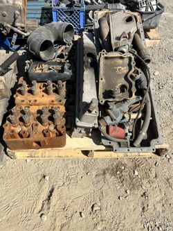 Peterbilt 1990 Big Cam 350 Core Motor Frightliner Volvo Kenworth International