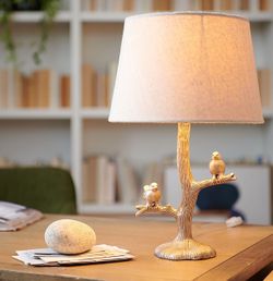 2 Gold Woodland Birds Accent Lamps includes 2 extra brand new bulbs