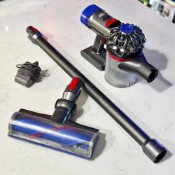 Firm price! Dyson v7s vacuum