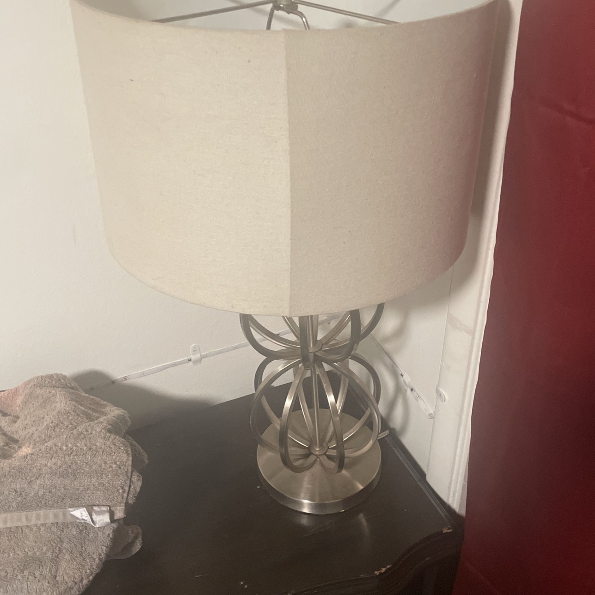 Twin lamps