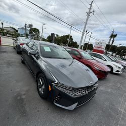 2021 Kia K5 LXS