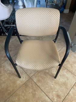 Very Nice and Comfortable Waiting Room Chairs(2)