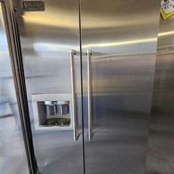 42" VIKING BUILT IN STAINLESS STEEL REFRIGERATOR 