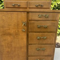 Vintage Chest of Drawers/Armoire/Gentlemans Dresser