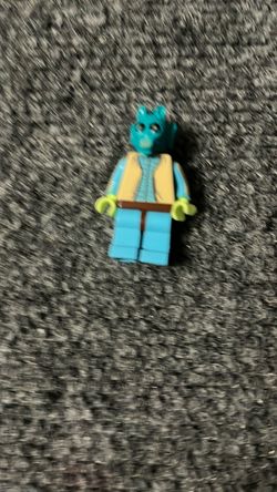 in 2004 This Greedo LEGO minifigure (officially cataloged as entry sw0110 on BrickLink) is highly sought-after because it represents the very first