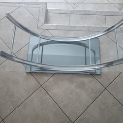 Living room/ Coffee Table