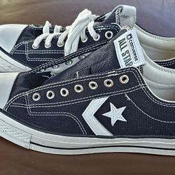 CONVERSE Men's Star Player 76 Low Top Canvas Sneakers Lined Cushioned