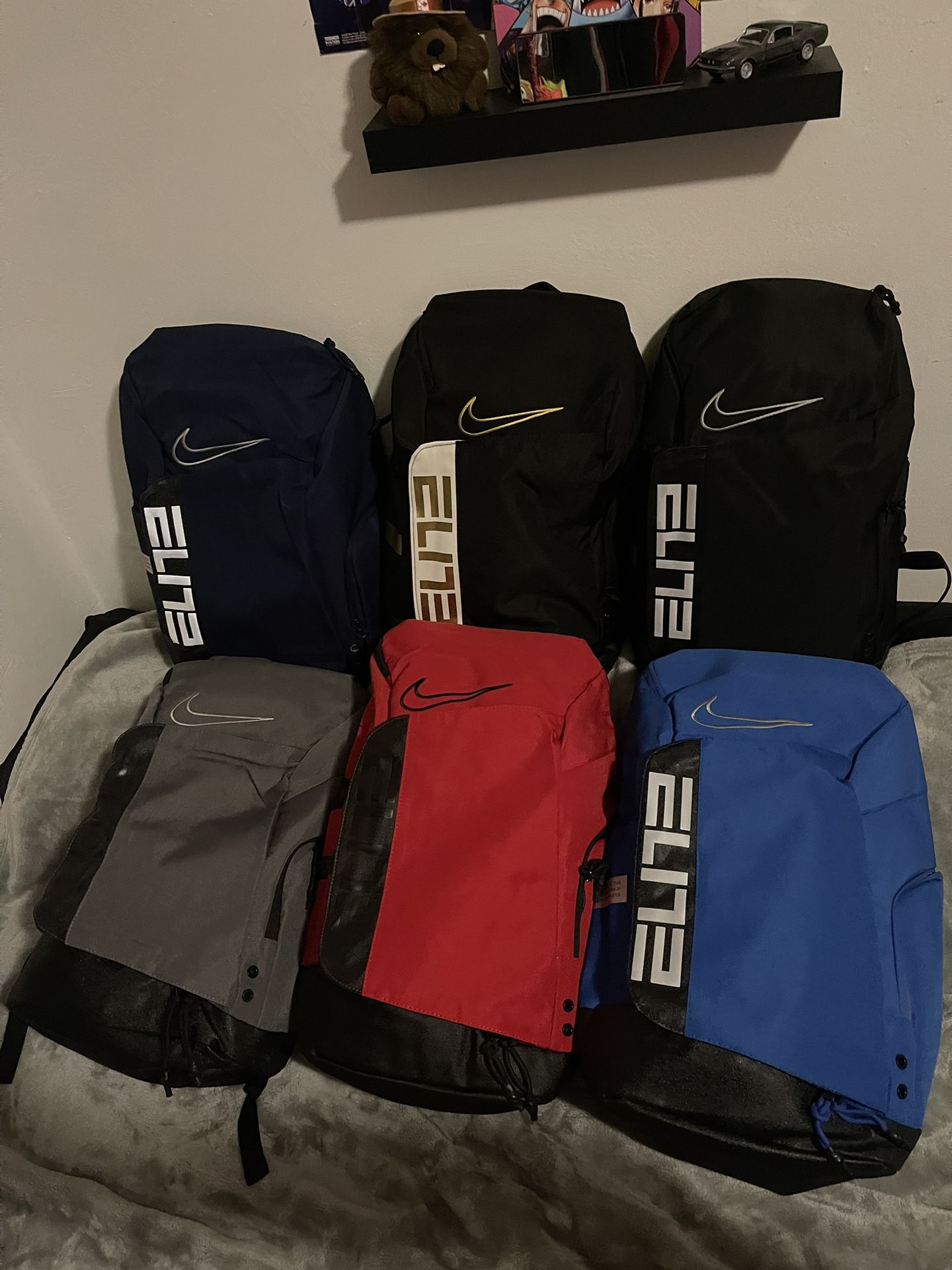 nike elite backpacks - i got black, i got white, what u want?