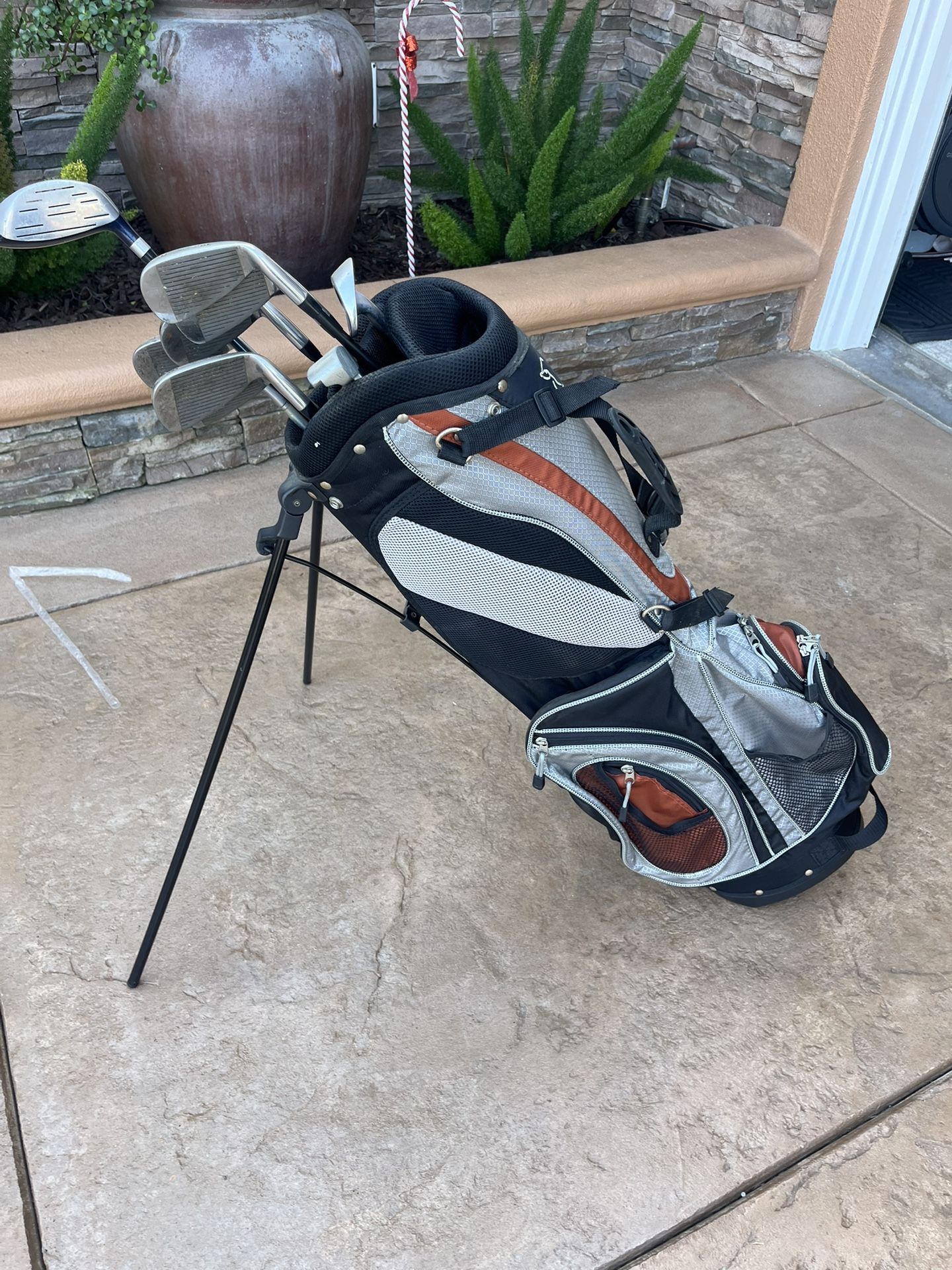 Golf clubs