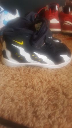 8c nikes